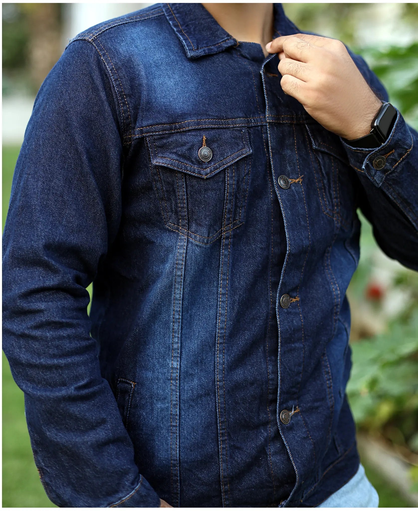 Classic Men's Blue Denim Jacket - Stylish & Warm, Perfect for Winter